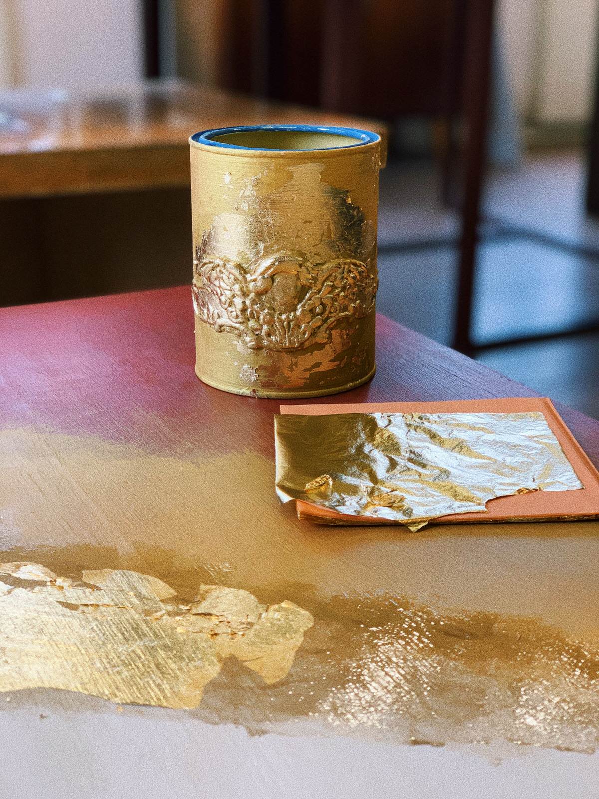 Декорирование мебели и обучение основам декорирования