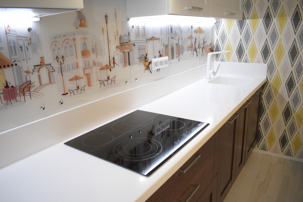 Кухня Кальвадос из массива дуба с каменной столешницей