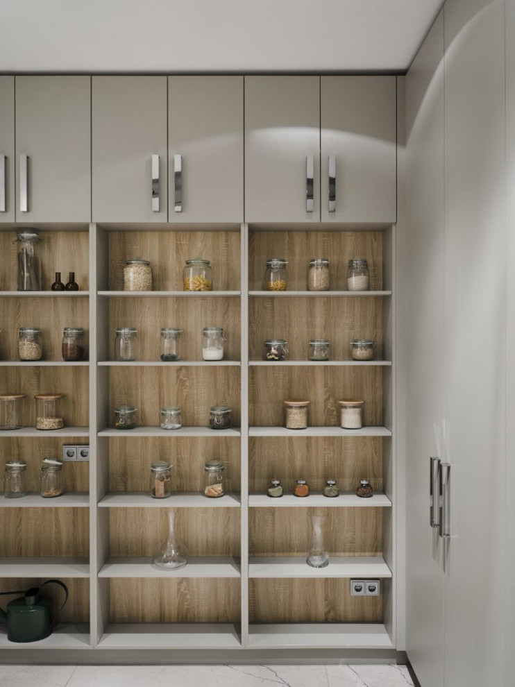 Дом в лесу у озера