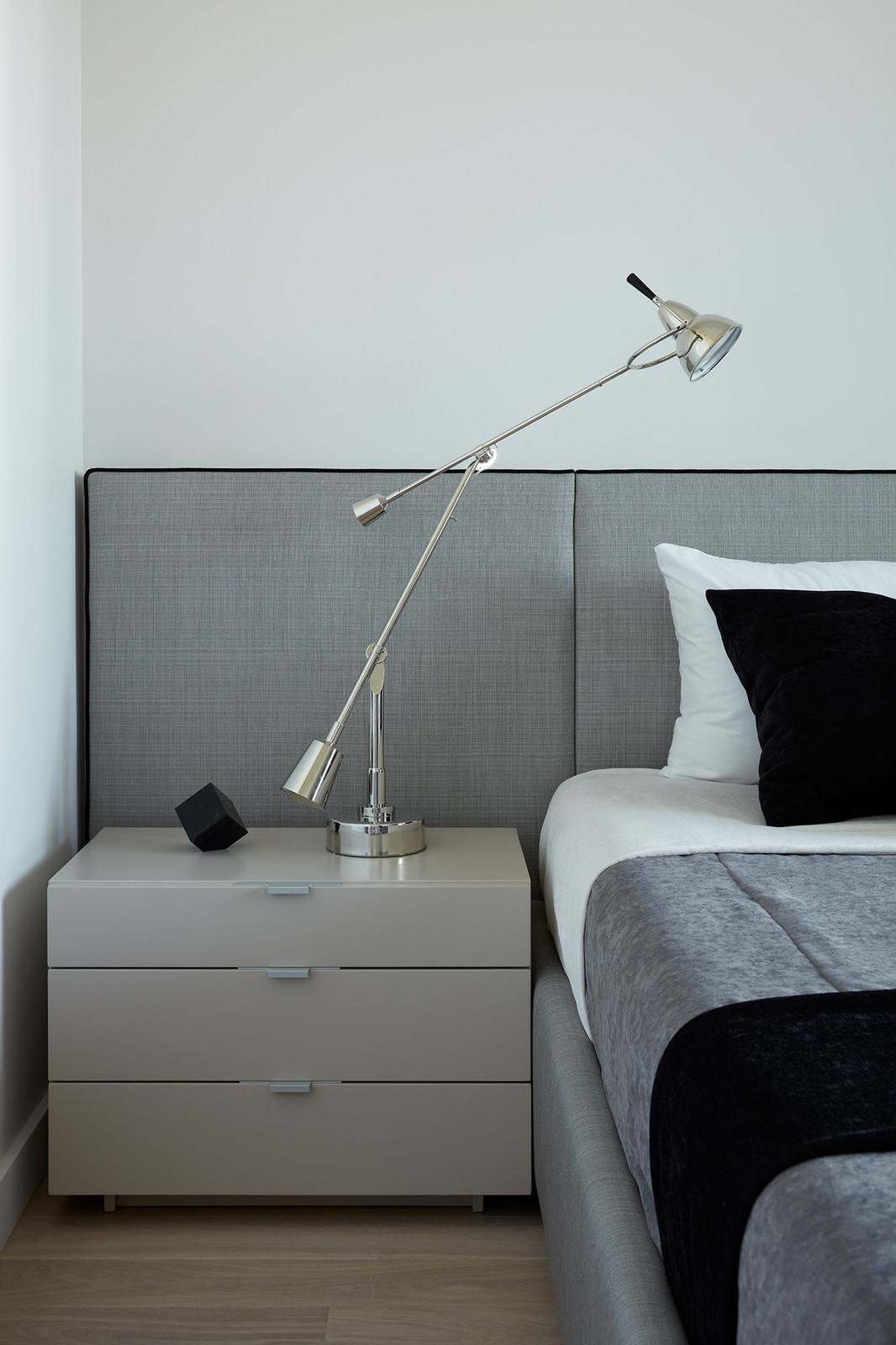 Современная квартира в Москве