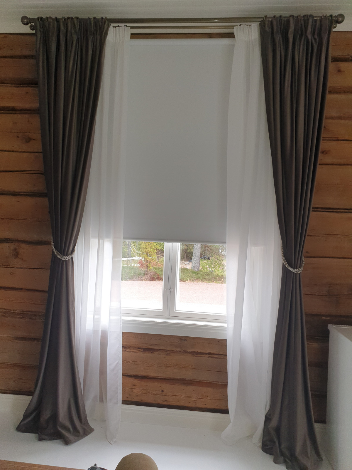 Обложка проекта: Загородный дом у озера