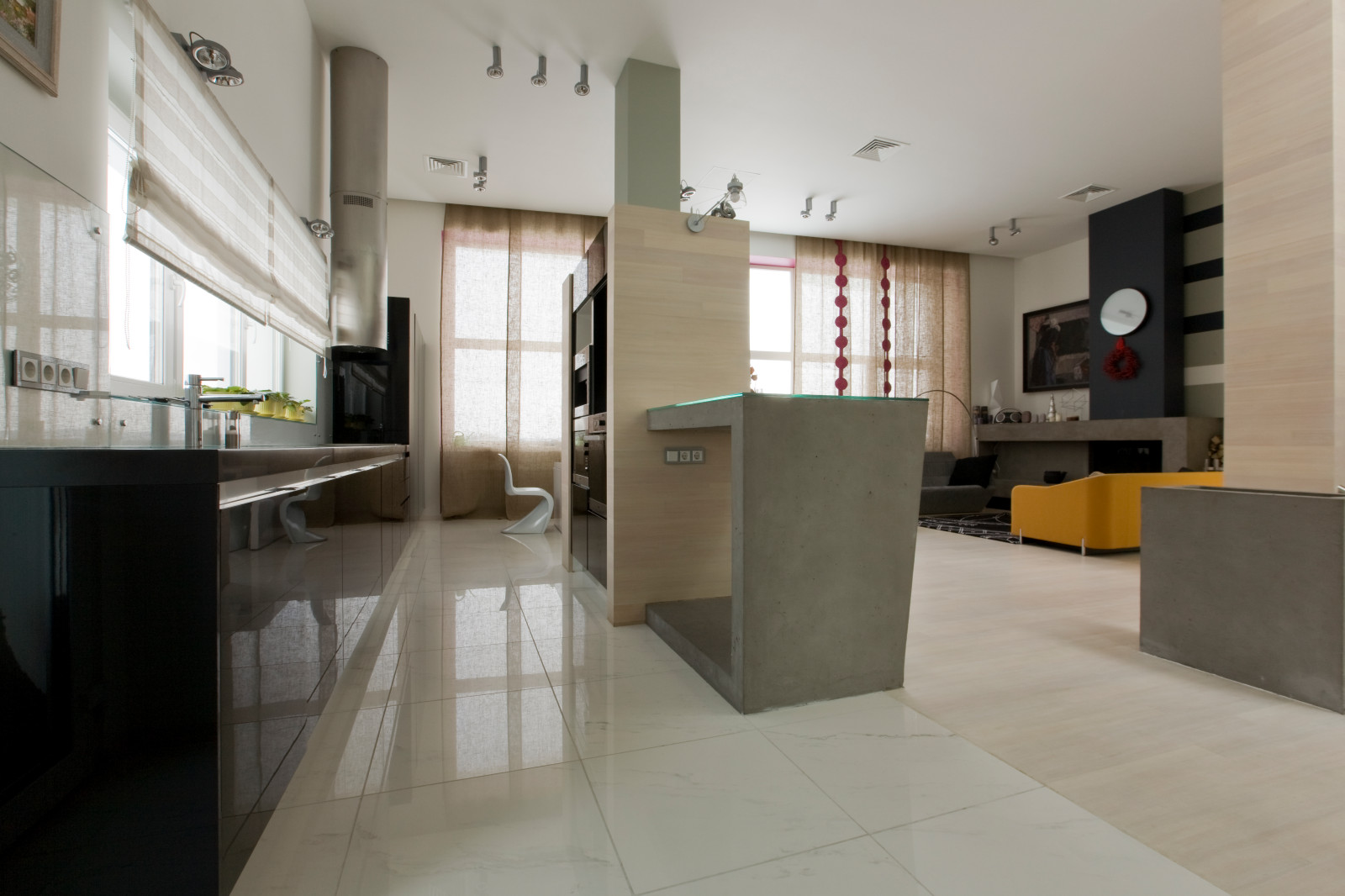 ДОМ В ХОЛМЕ, 450 кв.м.