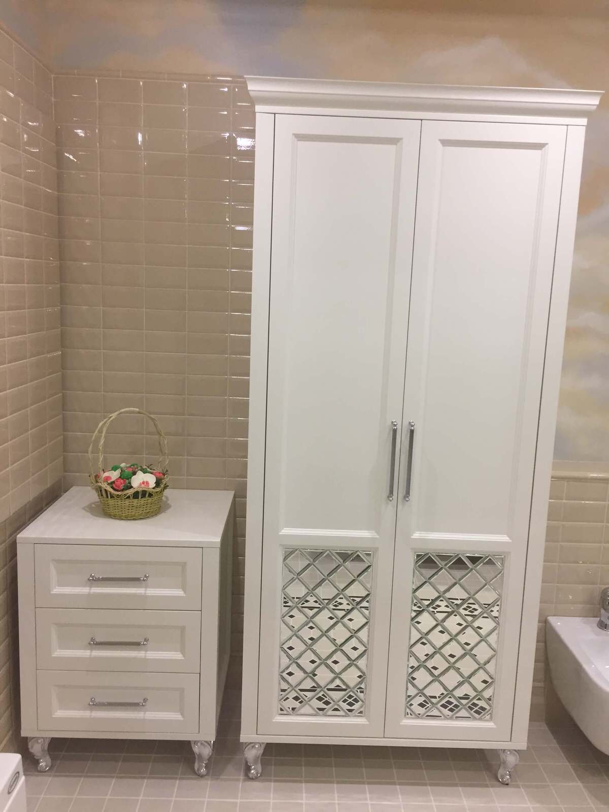 Мебель и аксессуары для гостиной.