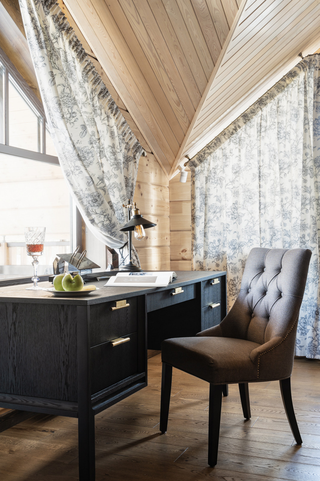 Проект интерьера загородного дома 230 м2