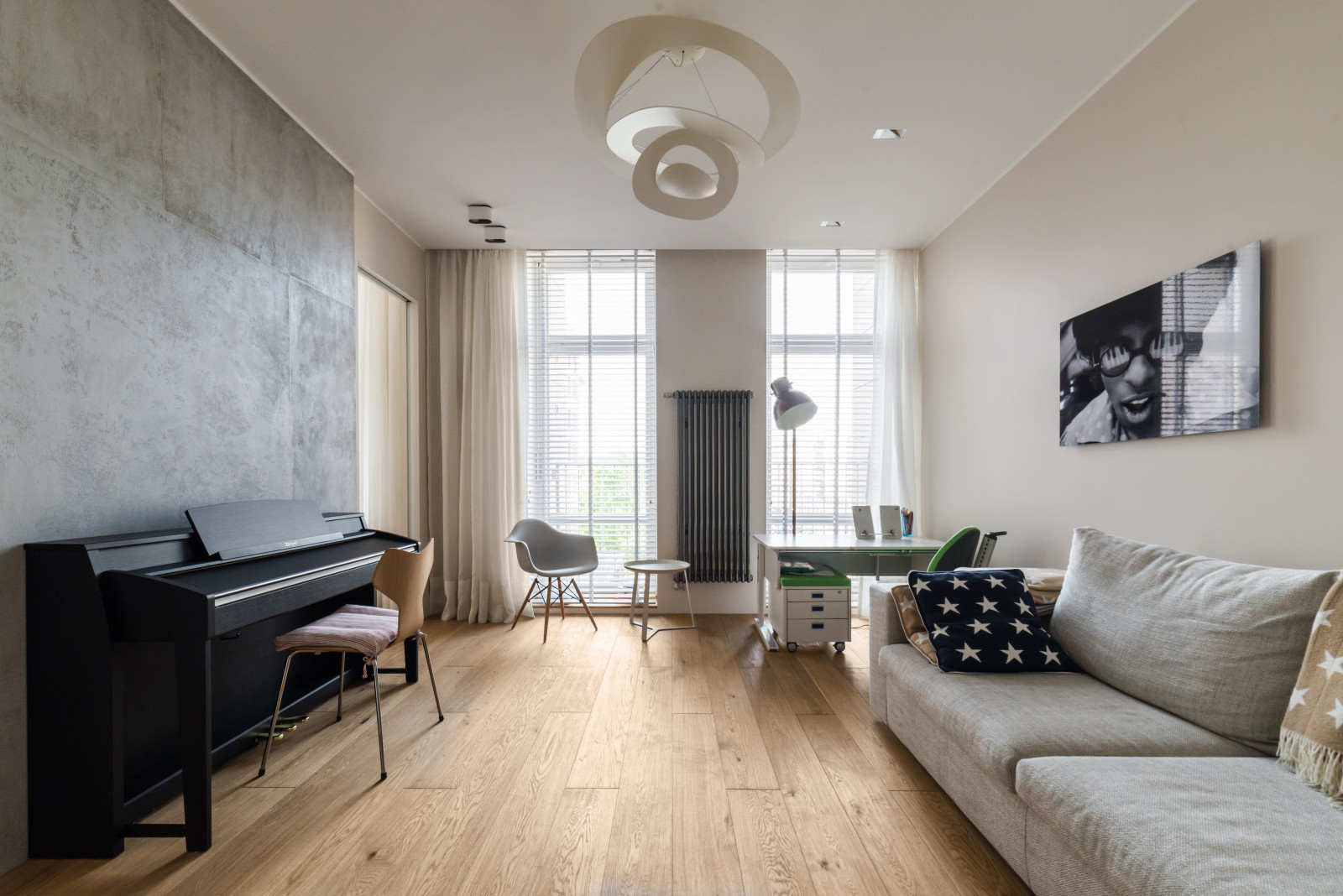 В гостях: Квартира в бетоне рядом с Таврическим садом