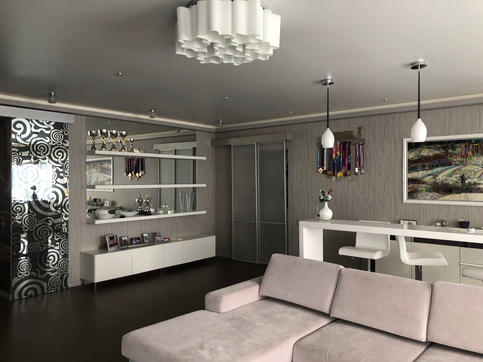 Квартира в многоэтажке "Аксиома"