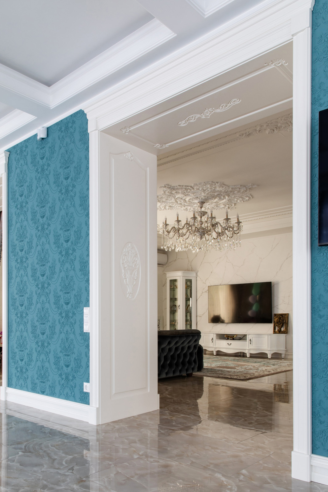 классические двери