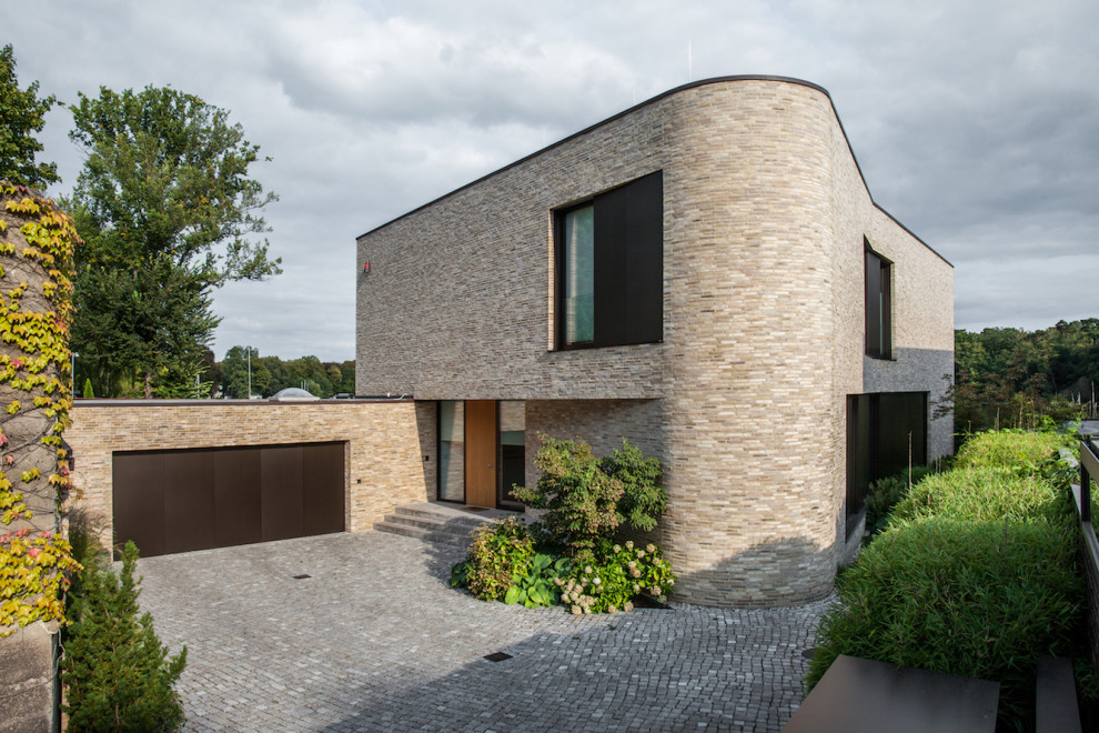 Wannsee Villa / Gnädinger Architekten