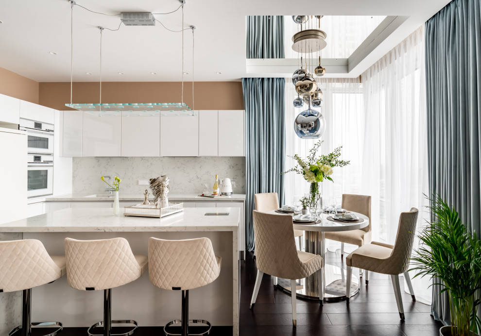 Бежевый и зеркала