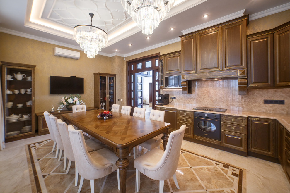 Интерьер загородного дома с двусветным пространством