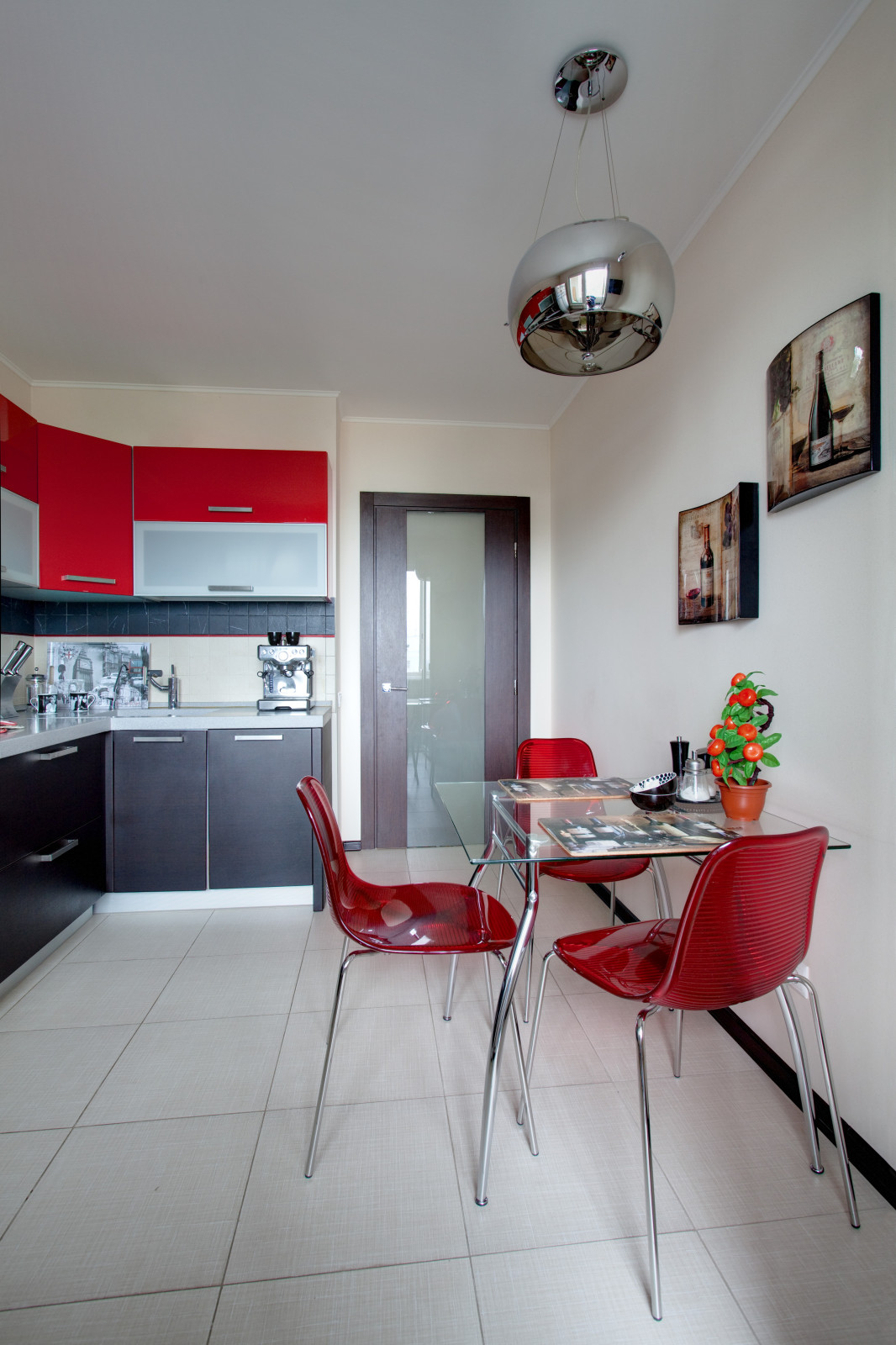 Театральность, динамика и игра контрастов