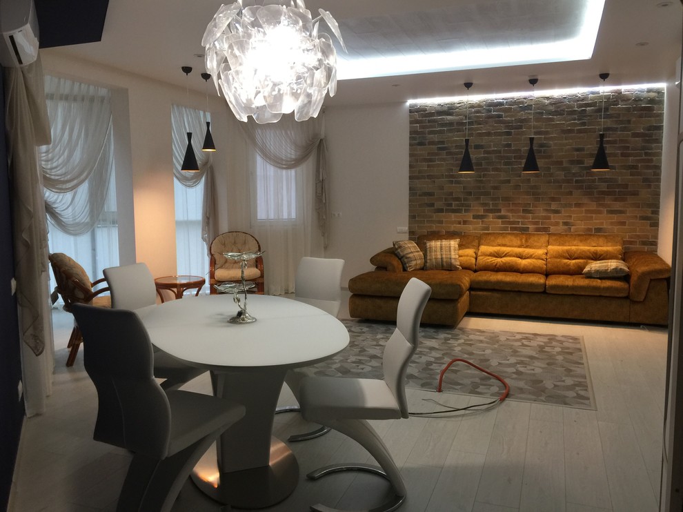 Обложка проекта: Квартира с угловым окном