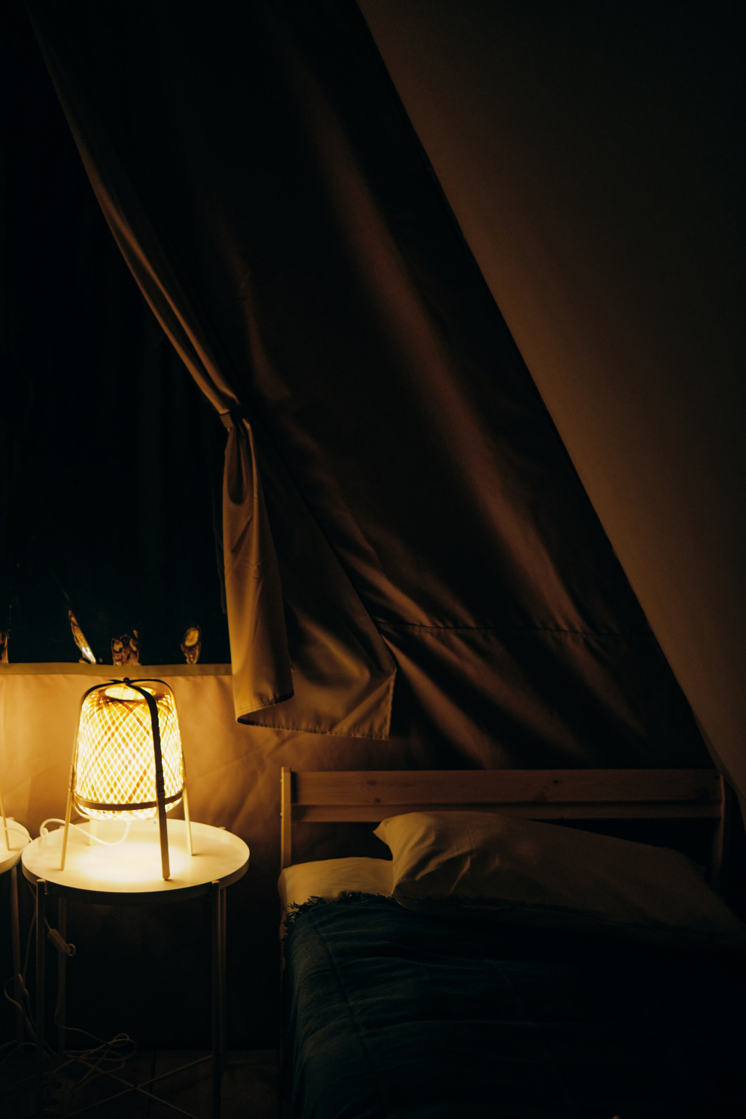 Оформление номеров эко-отеля Мир Алтай