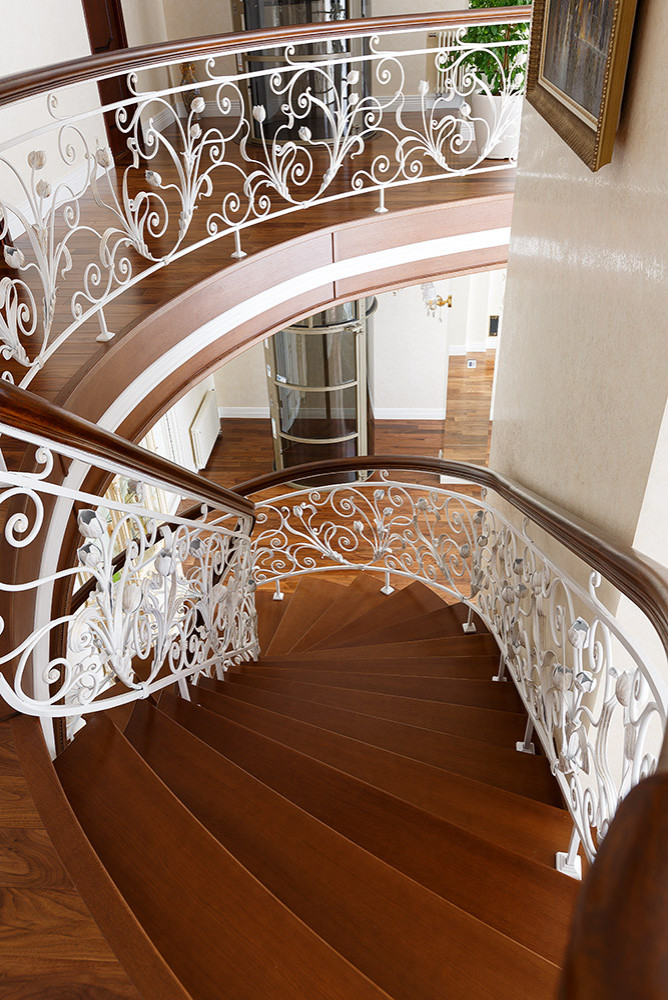 квартира с лифтом