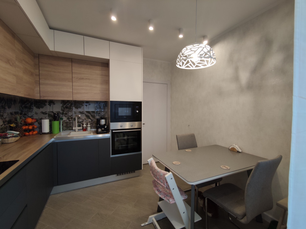 Кухня вид с окна