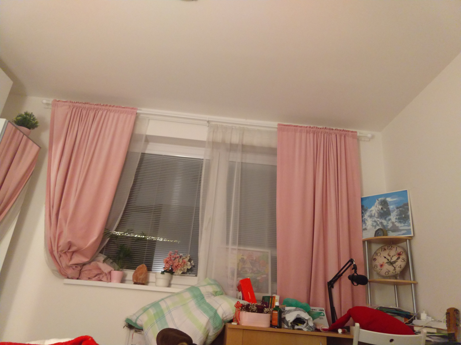 Фоновое изображение профиля Veronika Yemelyanenko