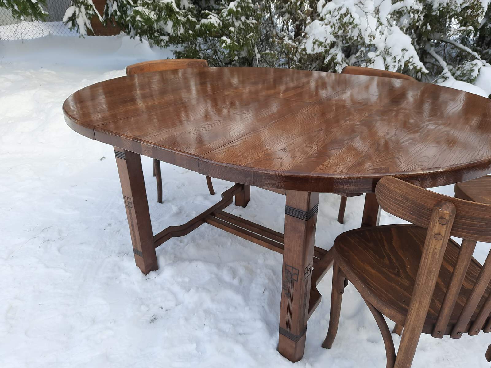 Раскладной круглый стол