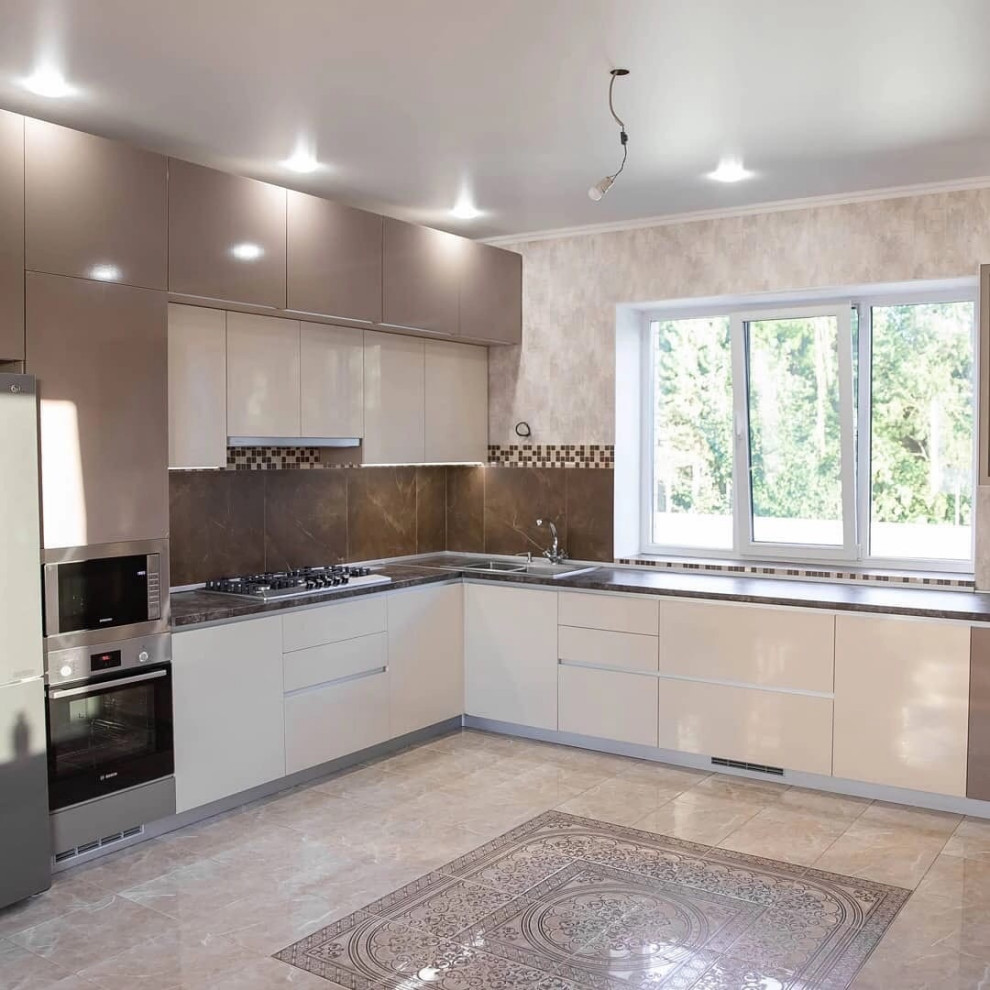 кухня-столовая