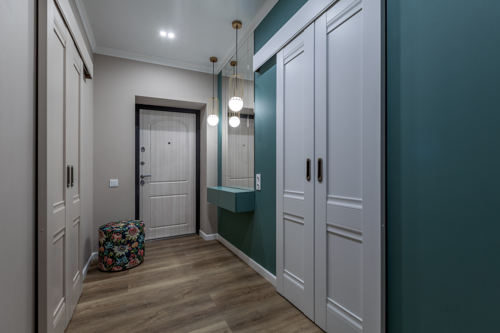 ЖК Тульский. Прихожая 11,5 м2