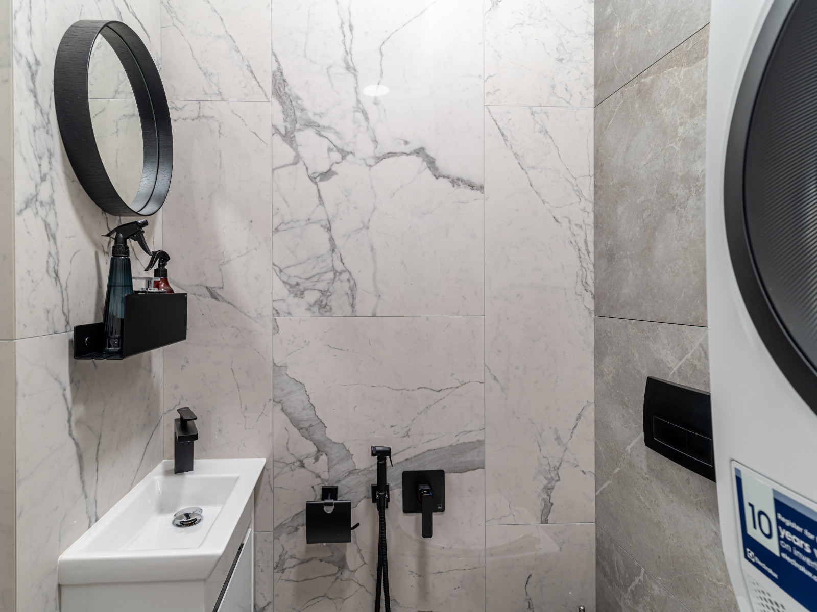 Дизайнерский интерьер московской квартиры 64 м2 ""