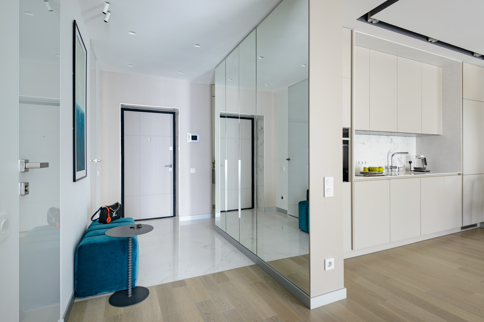 Квартира на Декабристов