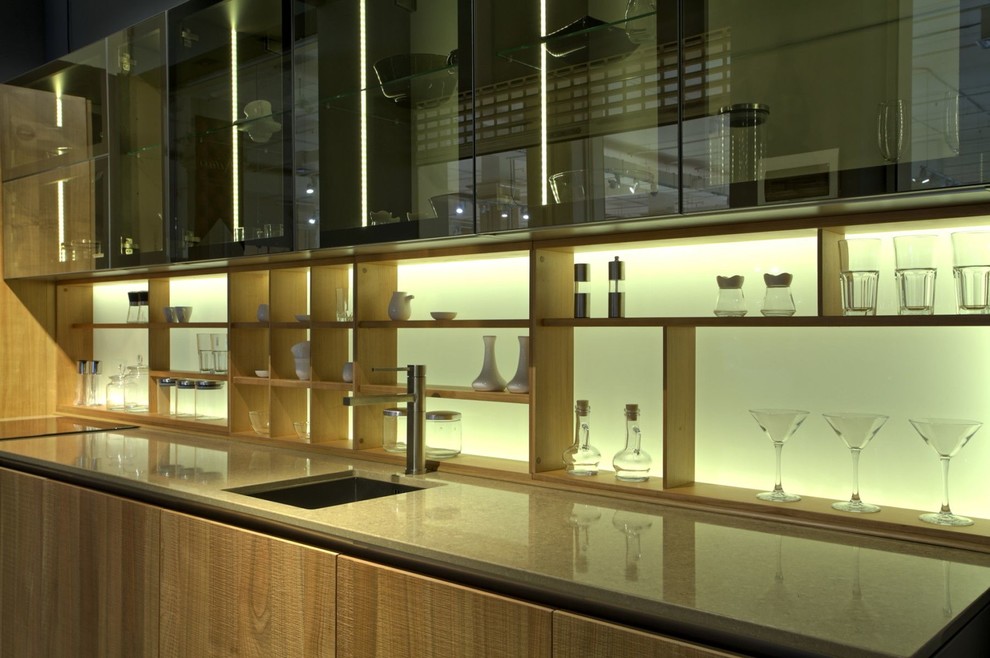 Ascania Cherry brush