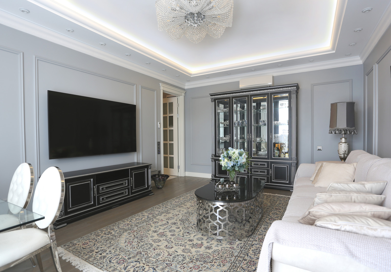 Проект в благородных тонах