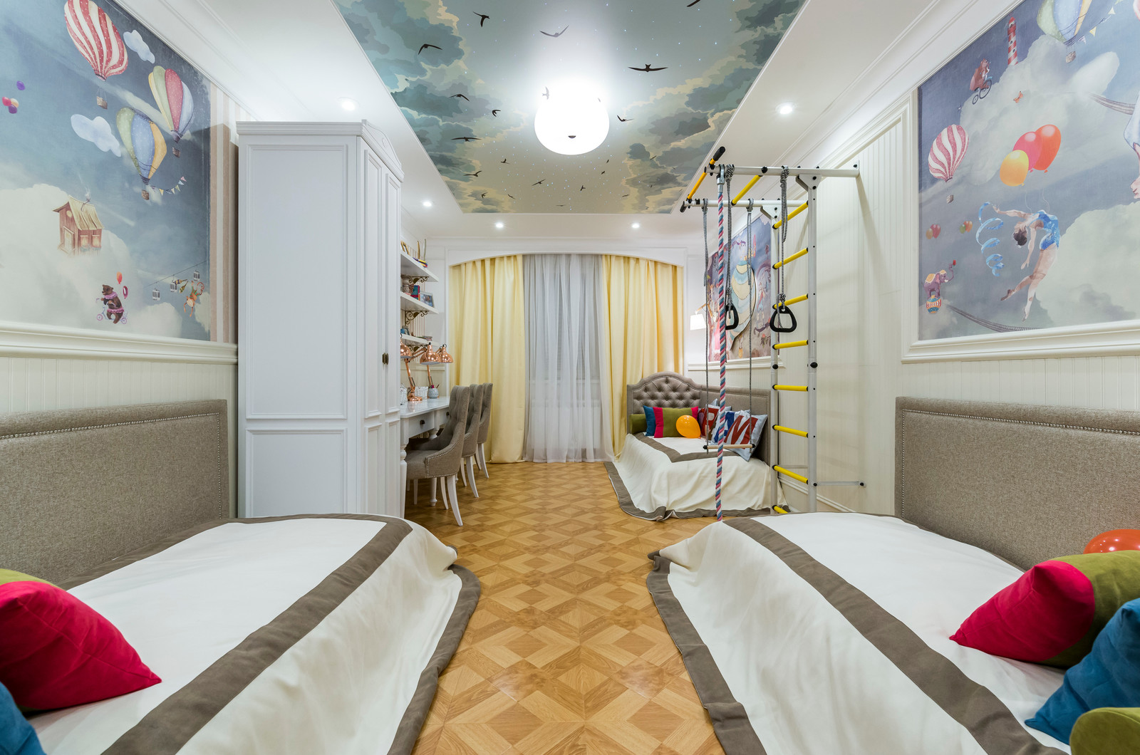 Осторожно, тройняшки!