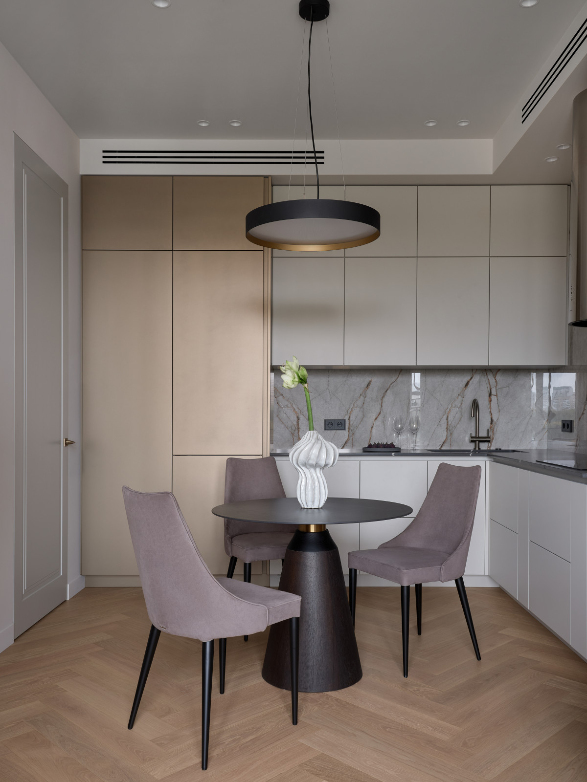 Квартира для дочери, 49 кв.м.