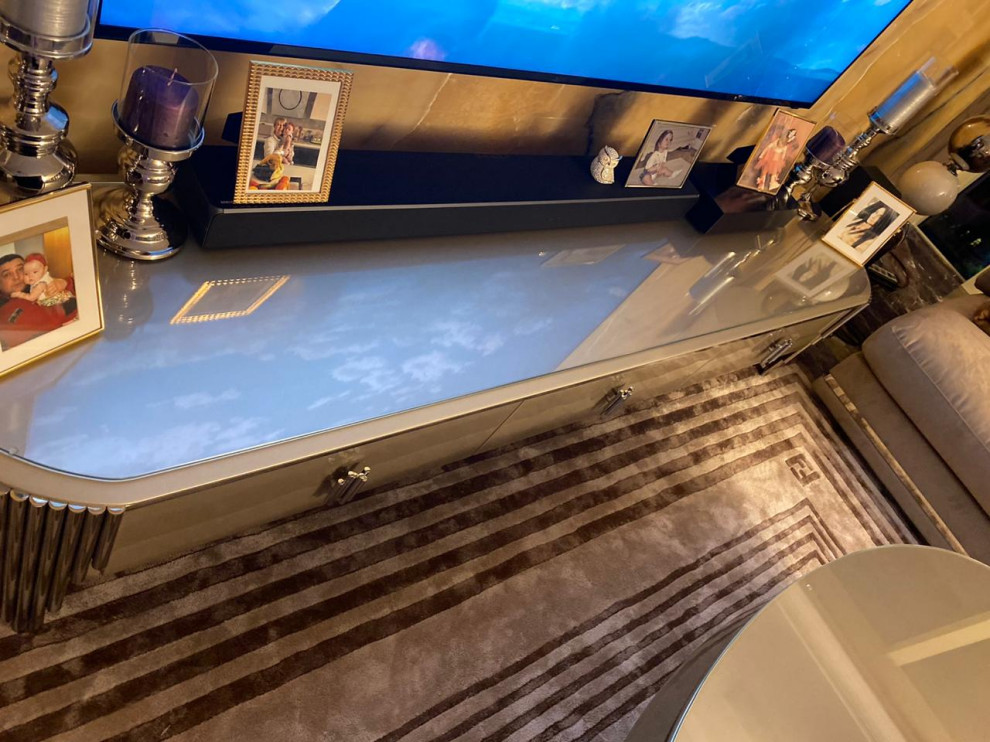 Стеклянные столешницы