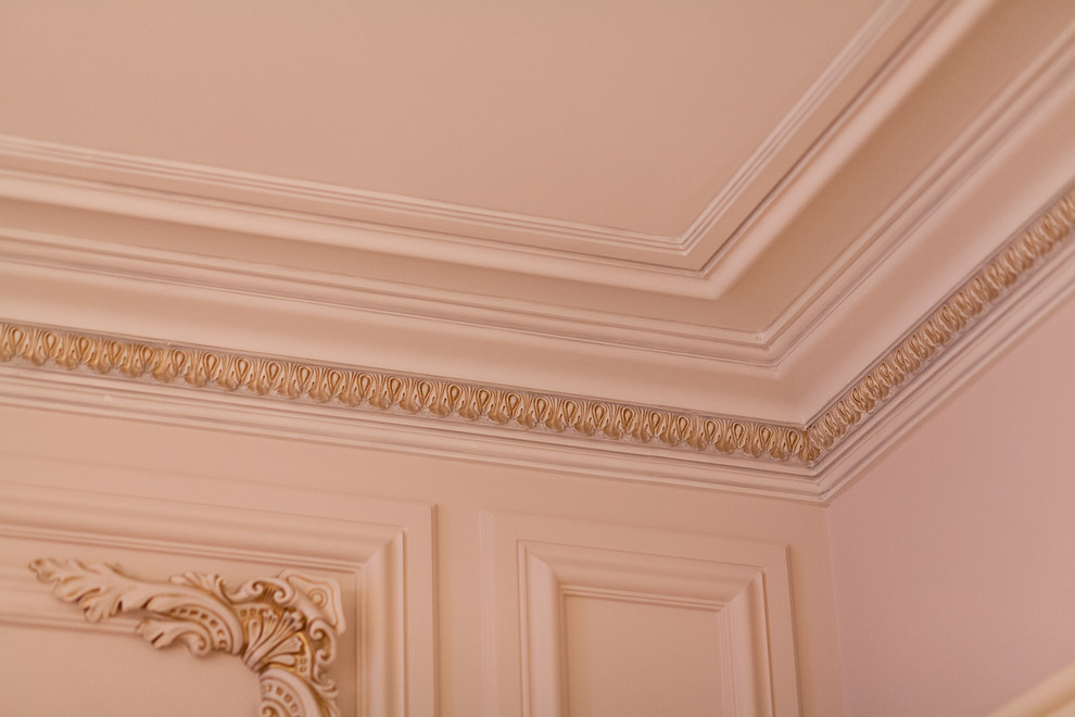 Дворцовая классика в городской квартире