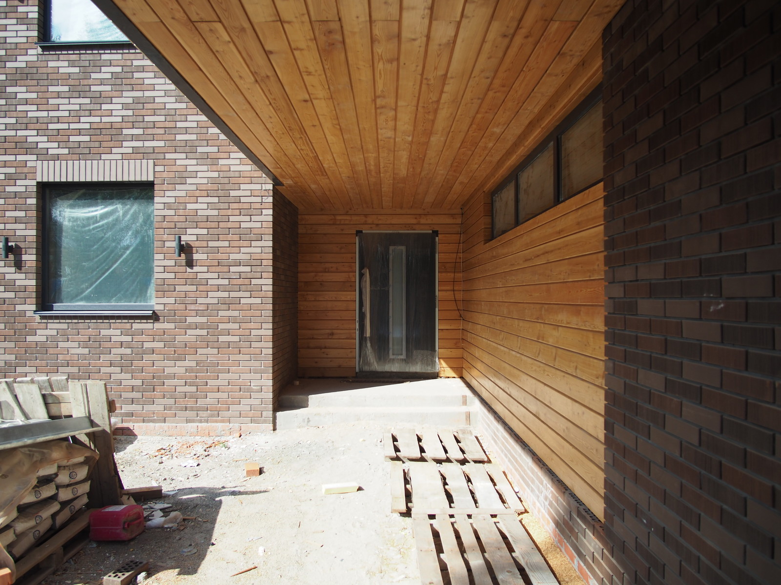 Обложка проекта: Проект загородного дома с плоской кровлей