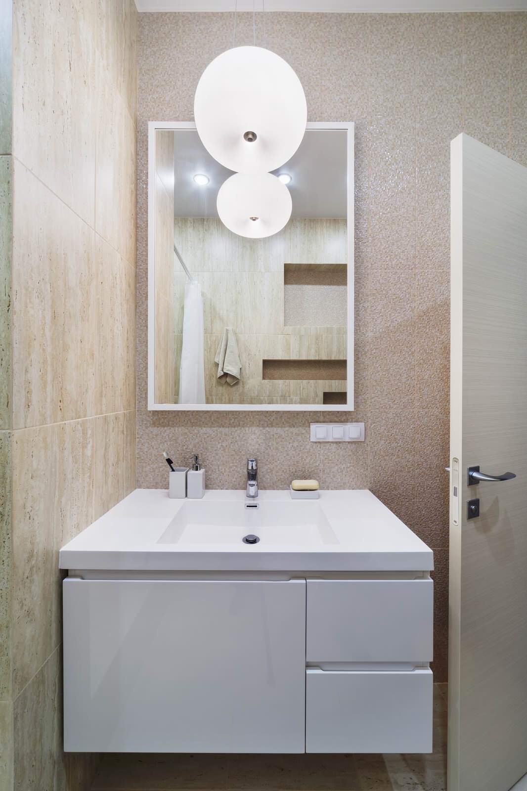 ГЕОМЕТРИЯ И ОТТЕНКИ МЯТЫ