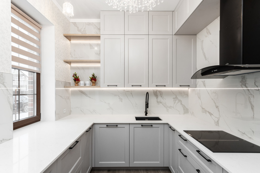 Кухня в стиле современная классика у моря