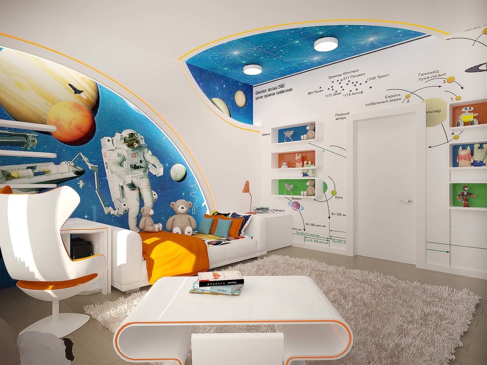 Жилой дом с бассейном 1400 кв.м.