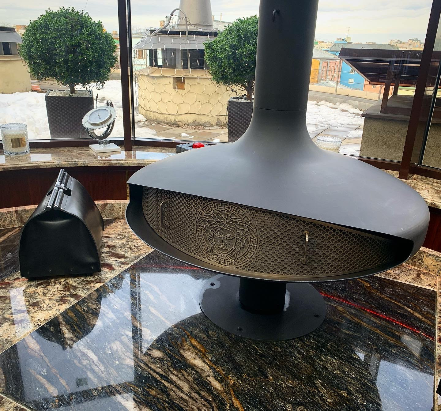 Декоративные решетки Versace