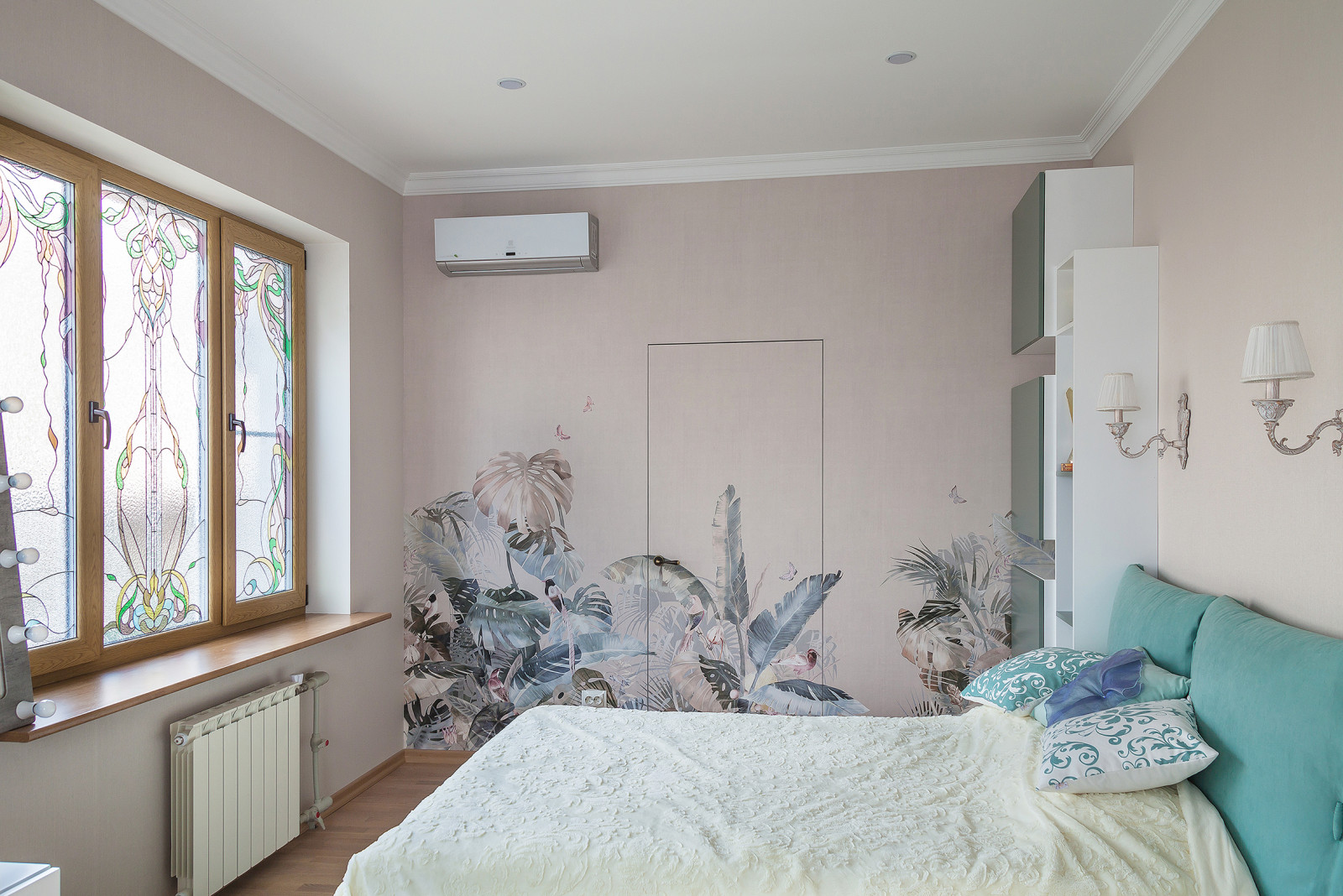 Обложка проекта: Корпусная мебель в пастельных тонах для юной леди