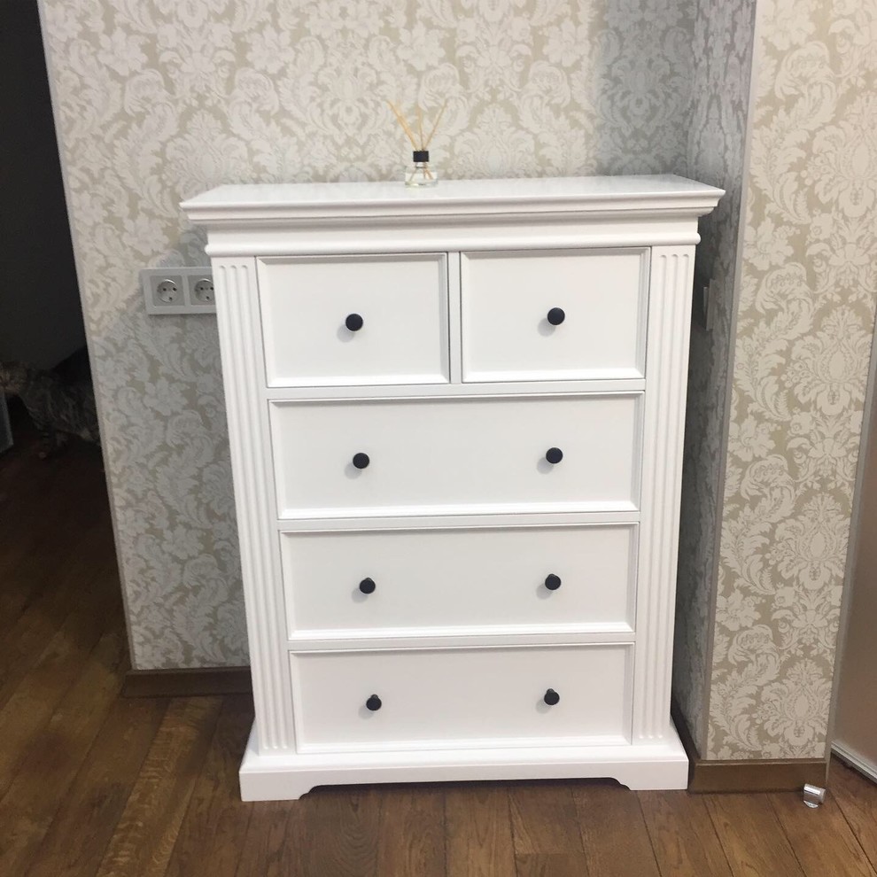 Обложка альбома: Комод