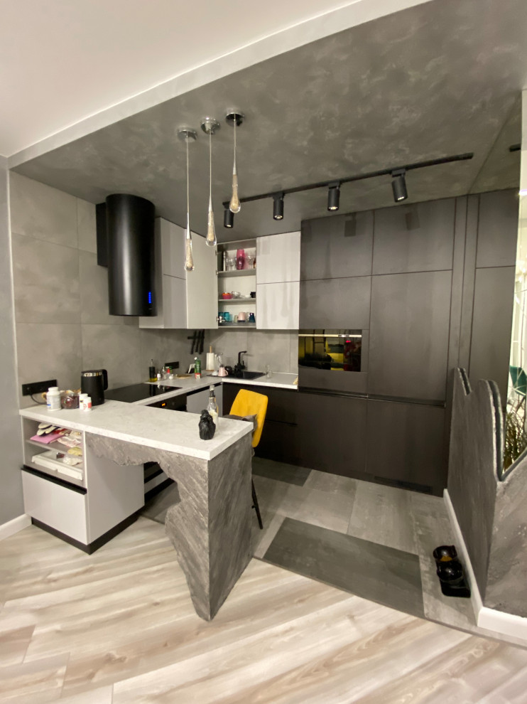 Рубин Марвел фото