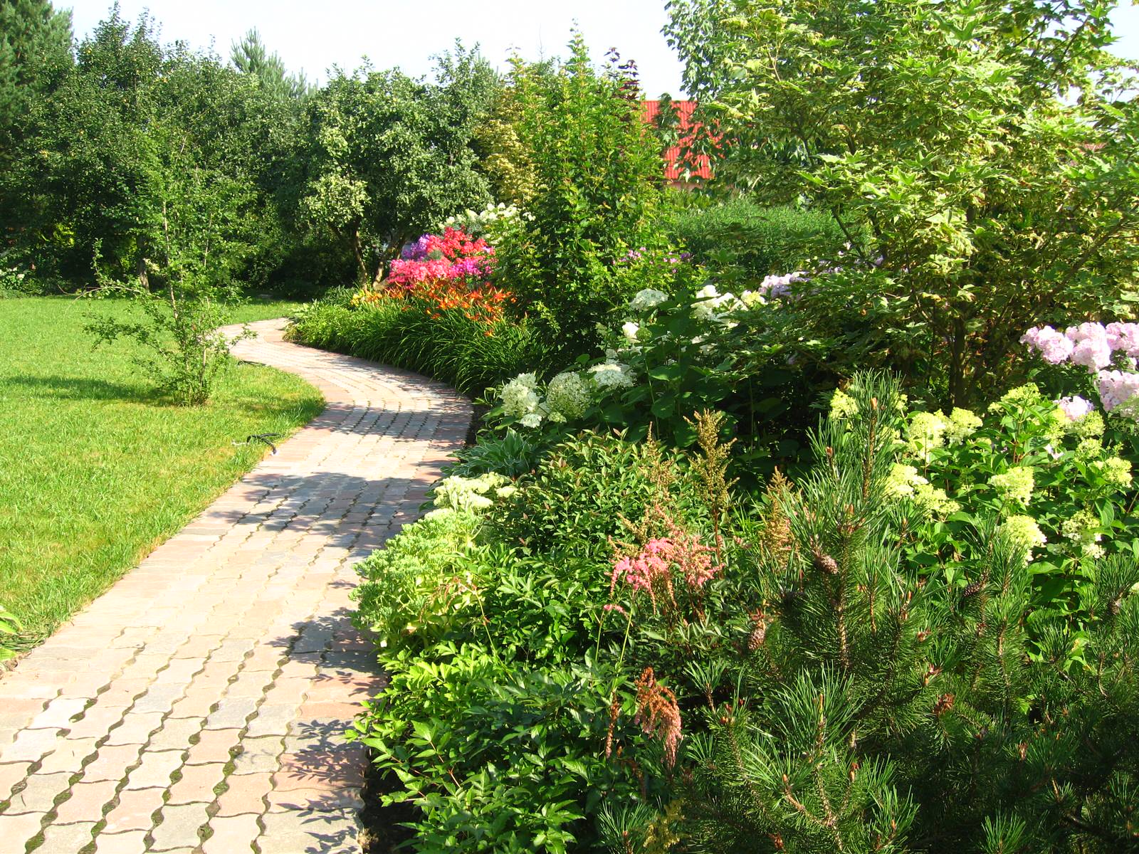 Обложка проекта: Сад и цветник в английском стиле