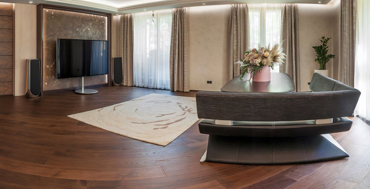 Квартира в ЖК "Смольный парк"