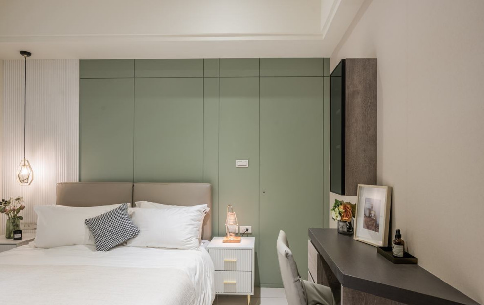 Благородные кремовые тона в современной квартире для большой семьи от L DESIGN