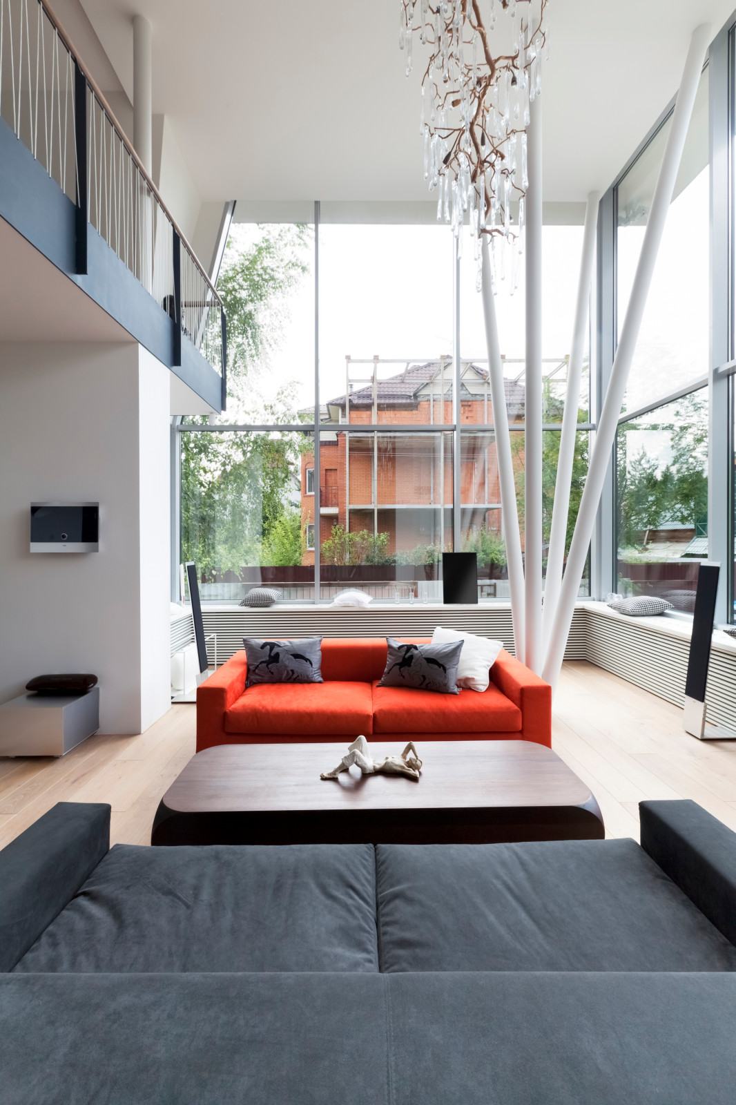 Коттедж в поселке "N"