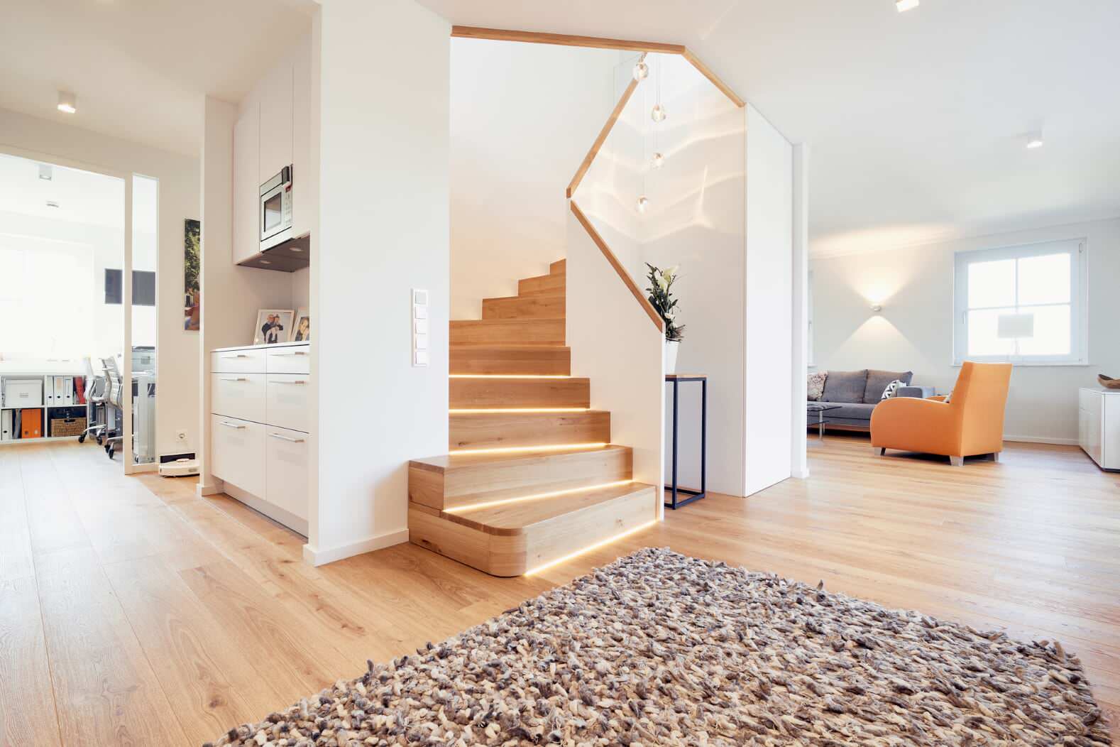 Лестница из натурального дуба