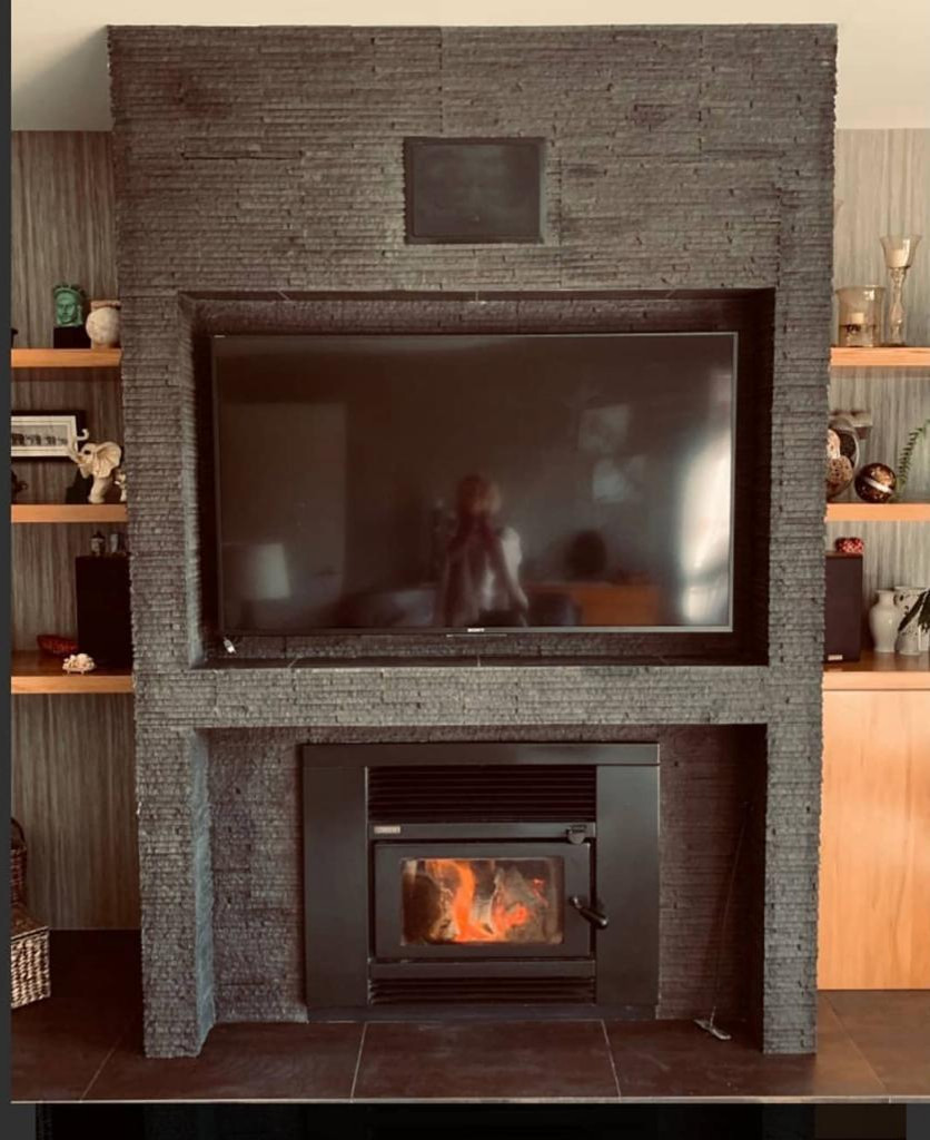 Обложка проекта: Камин