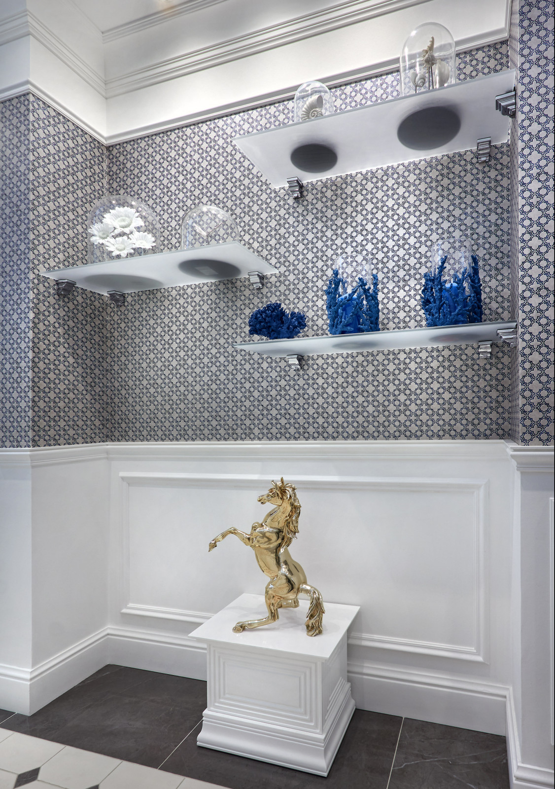 Сакко и Ванцетти (мебель фирмы Selena)