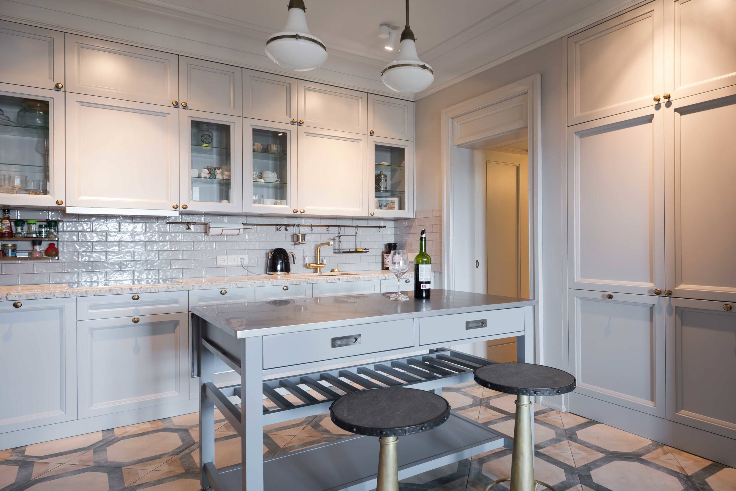 Houzz тур: Квартира для молодой пары в сталинском доме