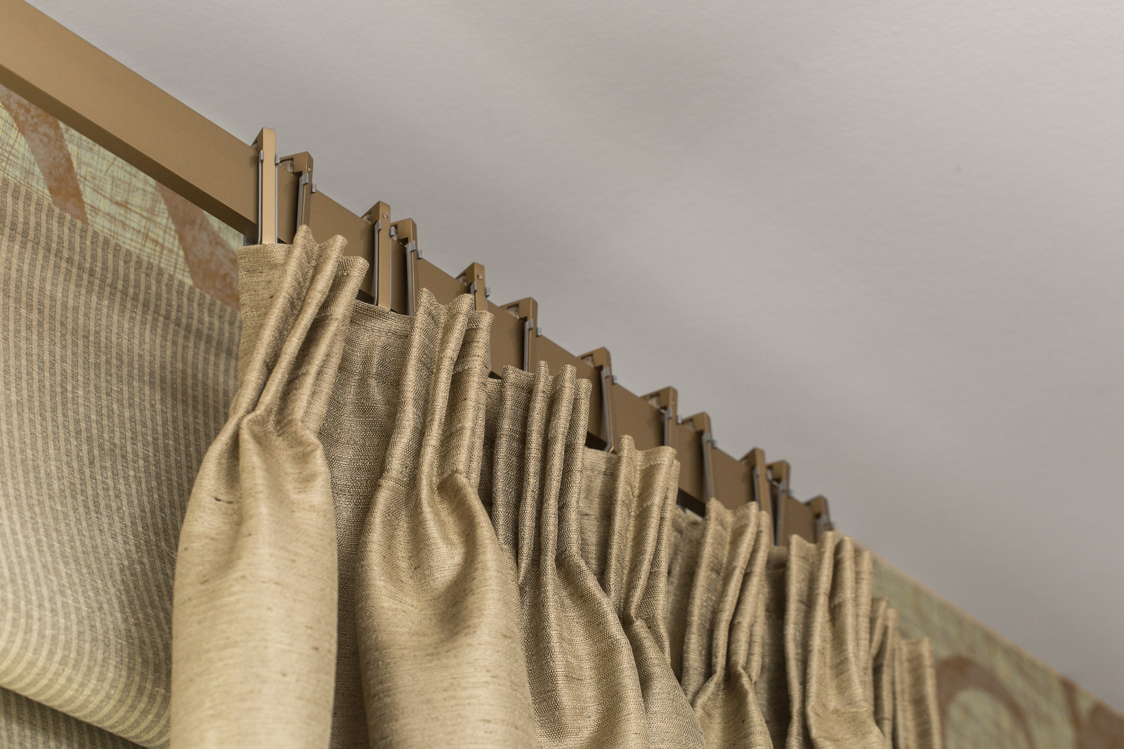 Текстильное оформление загородного дома