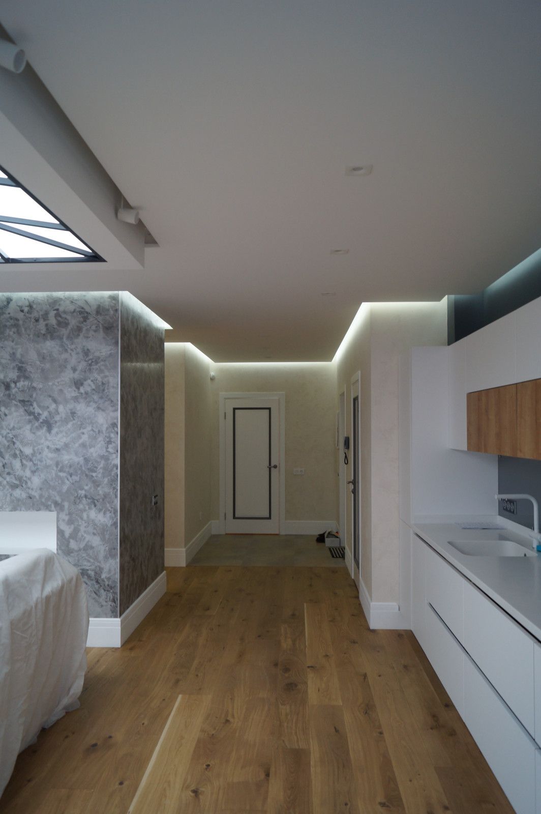 Ремонт квартиры в современном стиле - Гостиная - кухня - столовая