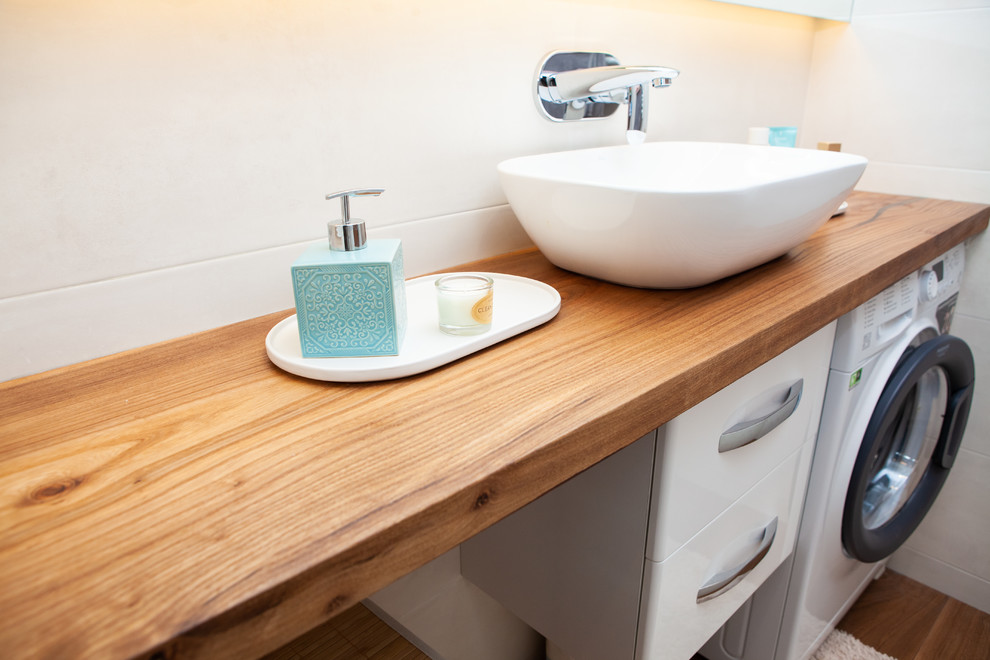 Столешница в ванную из карагача